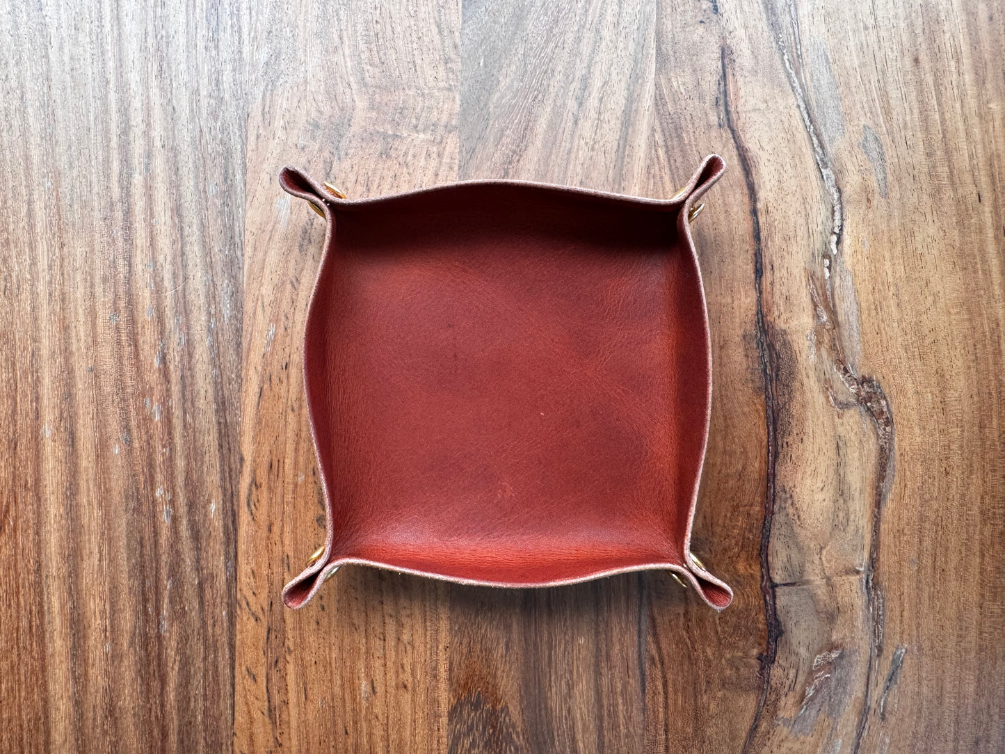Black Oak Leather Valet Tray
