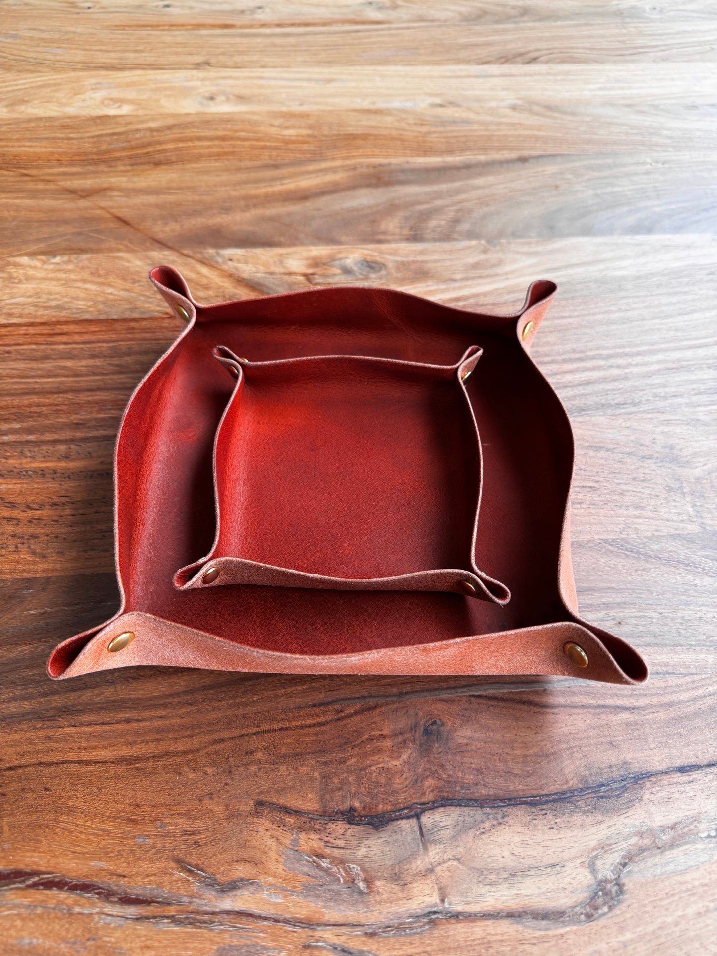 Black Oak Leather Valet Tray